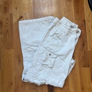 Urban outfitters White Cargo Pants.